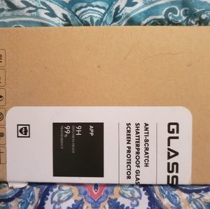 Ihpone 8 screen protectors